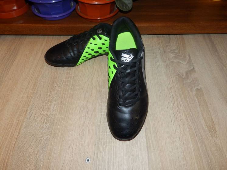 Многошиповки , сороконожки adidas FreeFootball X-ITE Turf Soccer Shoes