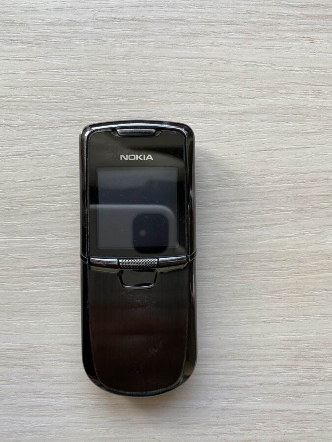Продам Nokia 8800 black