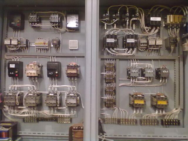 Шкаф электрооборудования крана РДК 250