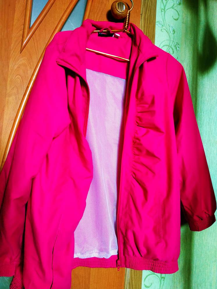 Демисезонная женская куртка, ветровка Catamaran, 46 размер