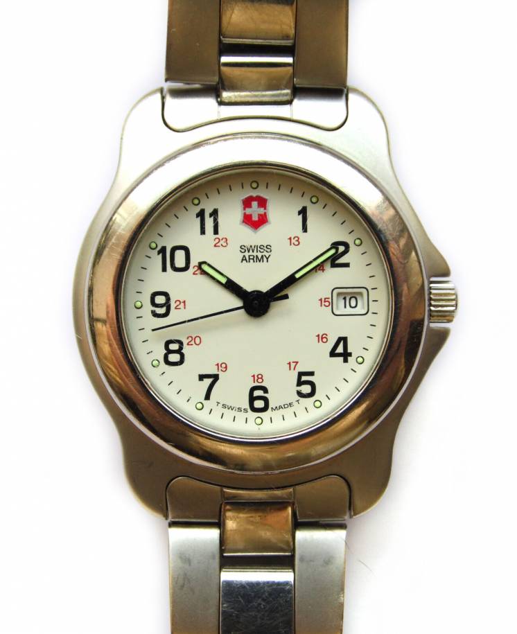 Swiss Army швейцарские часы с датой нержавейка WR330ft Swiss made