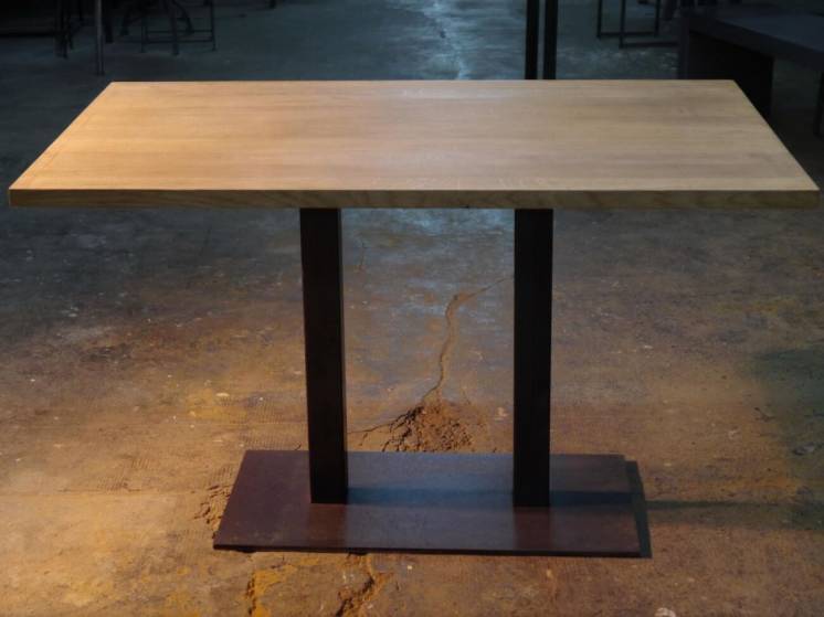 Деревянные столы для кафе от производителя комплект