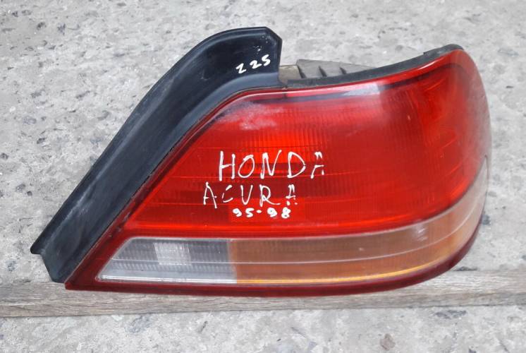 Фонарь задний (стопы) Acura Tl Honda