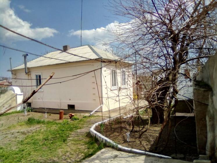 СРОЧНО!Продам дом в Нерубайск 38000 у.е. 21 сотка от хозяина