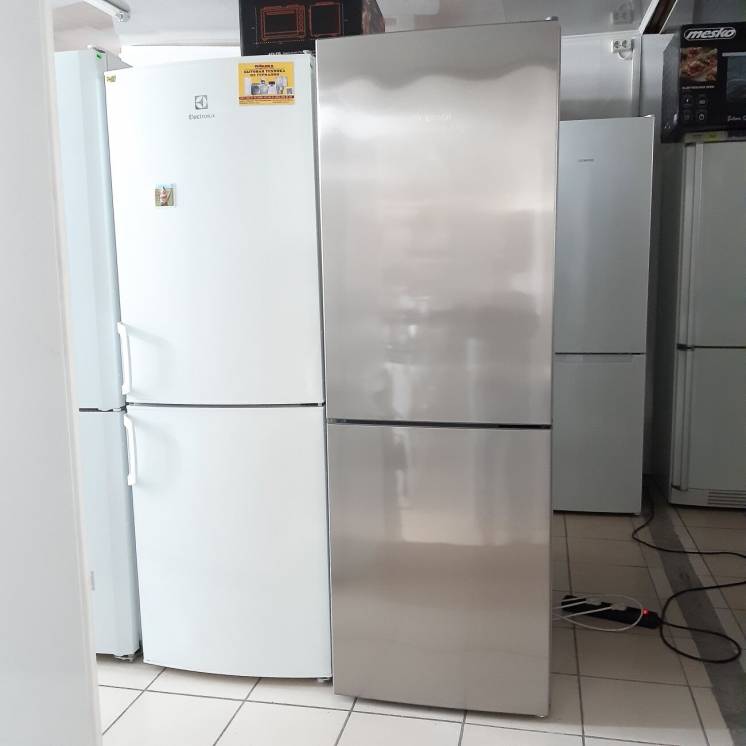 Холодильник BOSCH из Германии. с гарантией