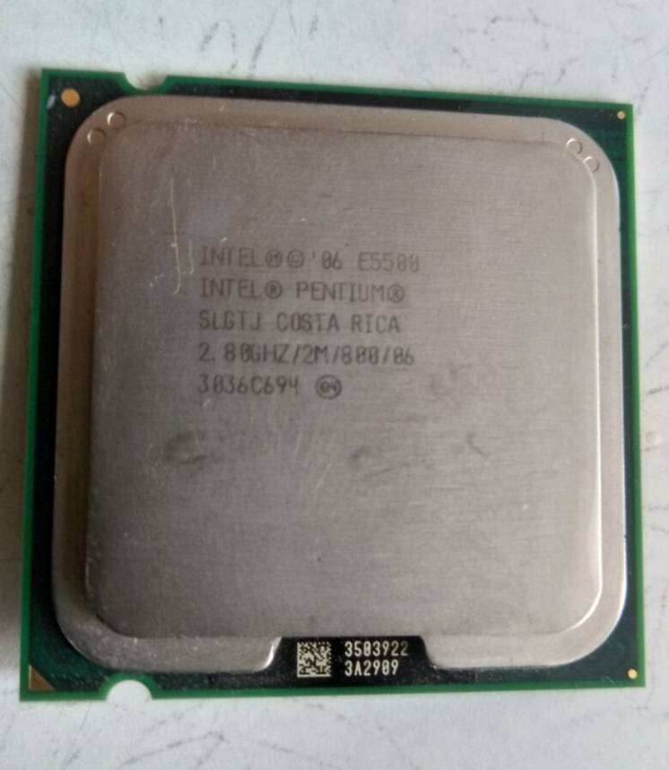Процессор Intel Pentium E5500 R0 SLGTJ 2.80GHz 2M Cache 800 MHz +Кулер