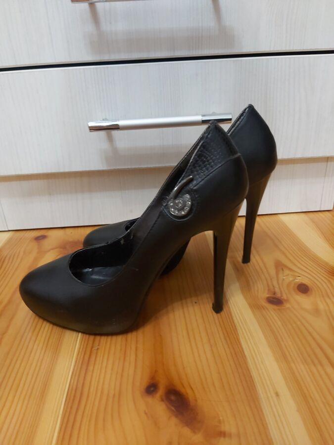 Женские черные туфли, на высоком каблуке р.35