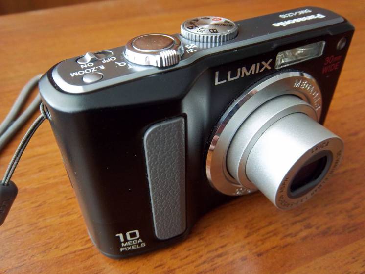 Фотоапарат Panasonic Lumix DMC-LZ10