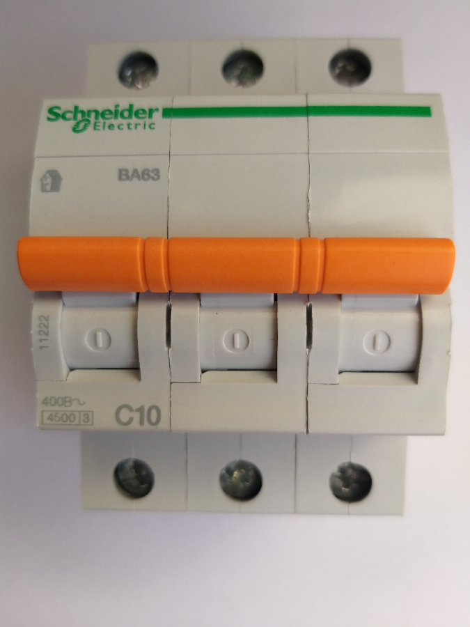 Автоматический выключатель Scheider electric C-10