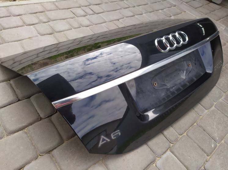 Крышка багажника Audi A6 C6  универсал седан