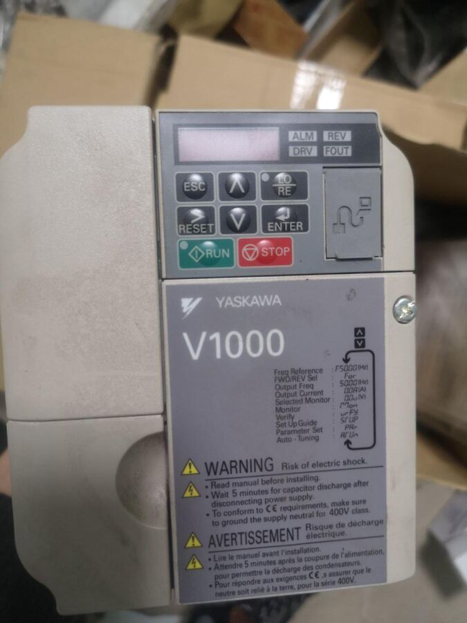 CIMR-VCBA0006BAA Преобразователь частоты Yaskawa серия V1000