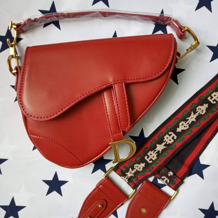 Женская маленькая седельная сумка пистолет в стиле диор красная