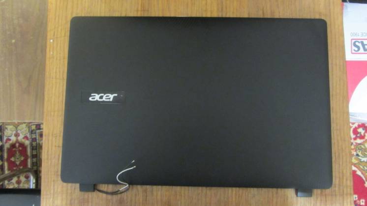 Крышка матрицы Acer Extensa EX 2519 2530