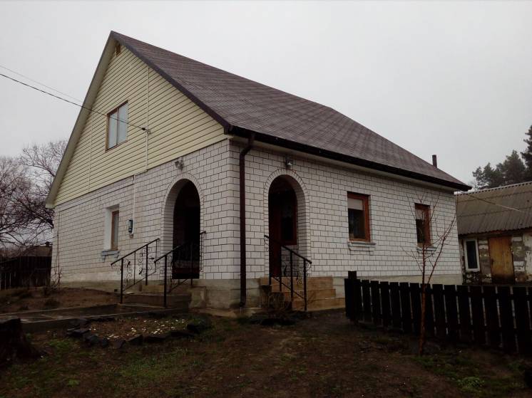 Продам Дом в Сошникове, Бориспольский Р-Н, рядом с Лесом и Озёрами.