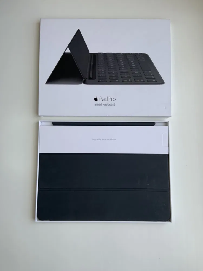 Чехол клавиатура iPad Pro 9.7 A1772 оригинал