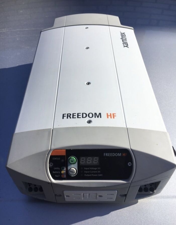 Инвертор ИБП Зарядное 110в Xantrex Freedom HF