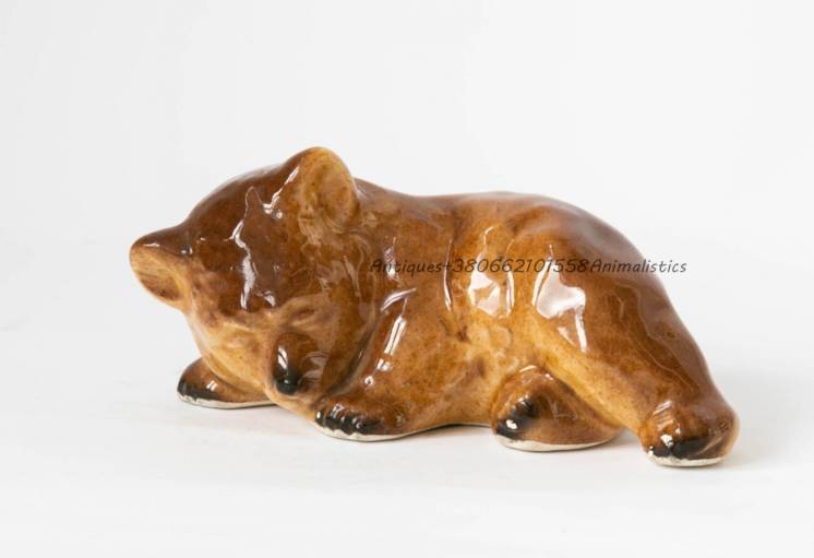 Фарфоровая статуэтка фарфор бурый Медведь медвежонок лежащий Германия