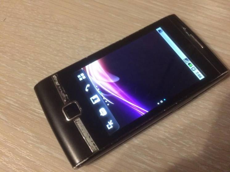 телефон Huawei U8500