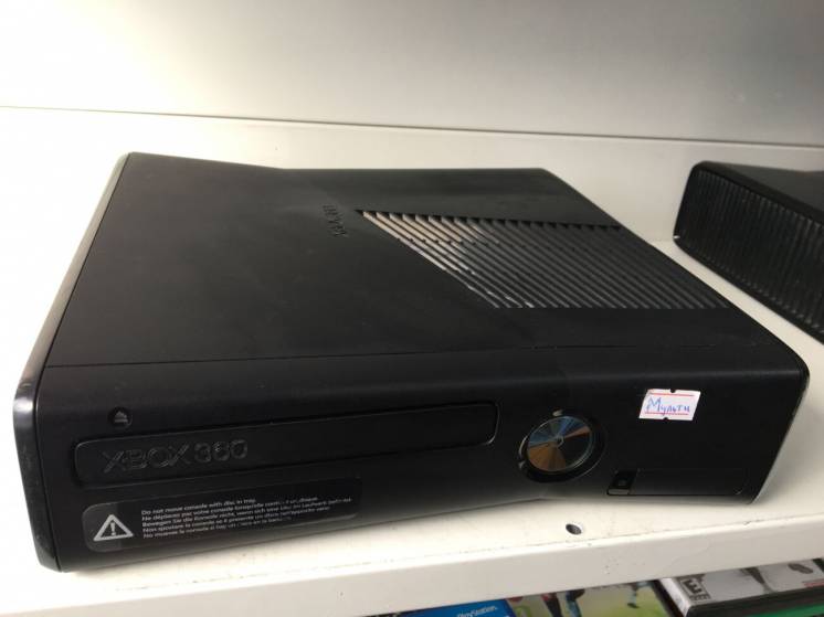 Игровая приставка Xbox 360 Slim Freeboot, 640GB, игры!