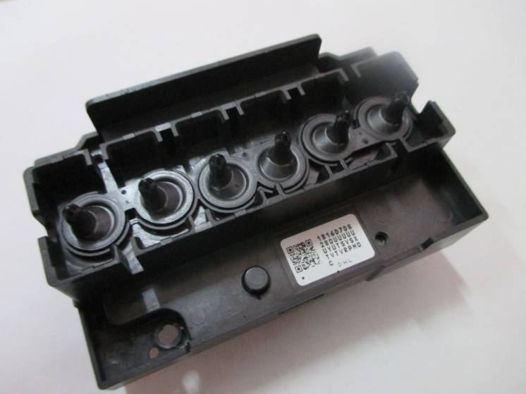 Печатающая головка принтера Epson F180040