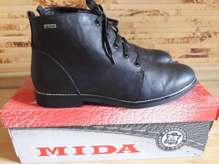 Ботинки кожаные MIDA