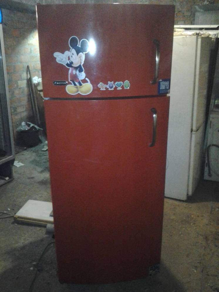 Холодильник Нotpoint-Ariston (ретро, ширина 70 си.)