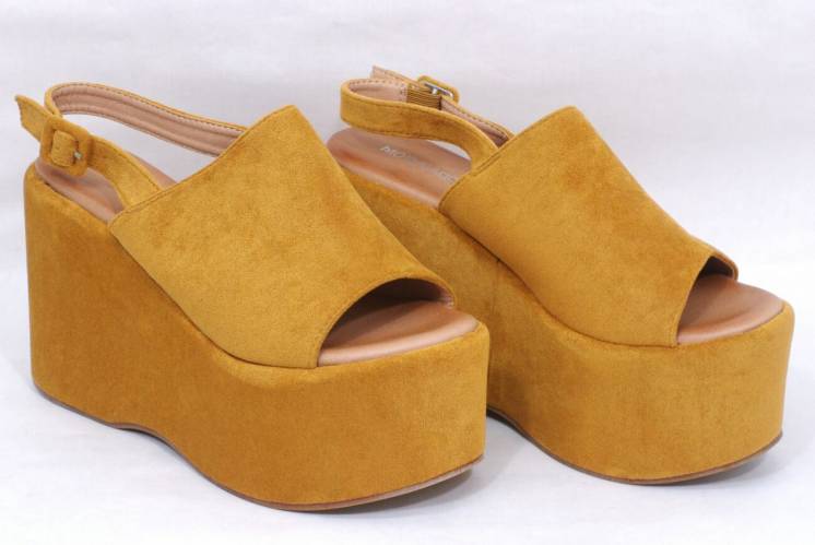 Новые женские Босоножки сандалии Moda Alice стелька 24 см размер 37