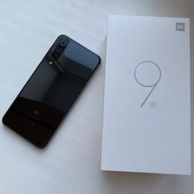 Смартфон,телефон Xiaomi Mi 9 SE 6/64 Гб Black Срочно,на гарантии.