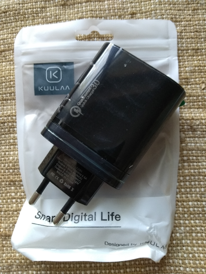 Зарядное устройство USB 3.0