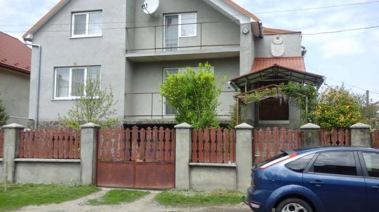 Продається будинок (200 кв.м.) в м. Чоп, Закарпатська обл., ціна догов