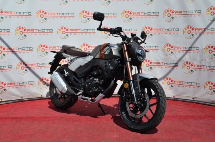 Мотоцикл Lifan KPM 200 Новый , не Geon scrambler Spark Bajaj Shiner