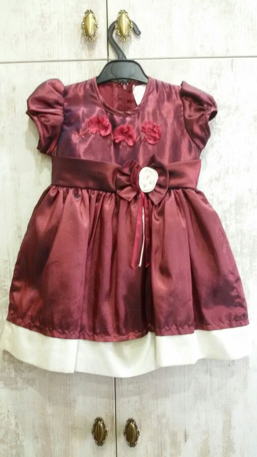 Платье нарядное на девочку 2-3 года