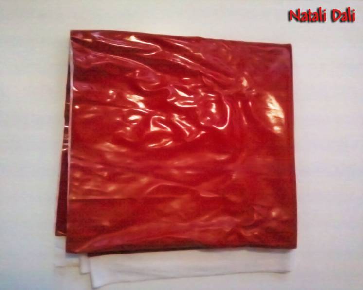 Ткань лаковая ярко-красная отрез 140x150 см