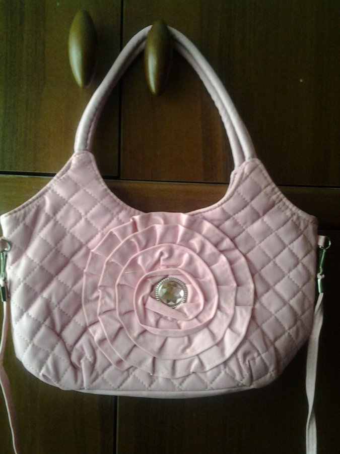 Новая сумка нежно-розового цвета