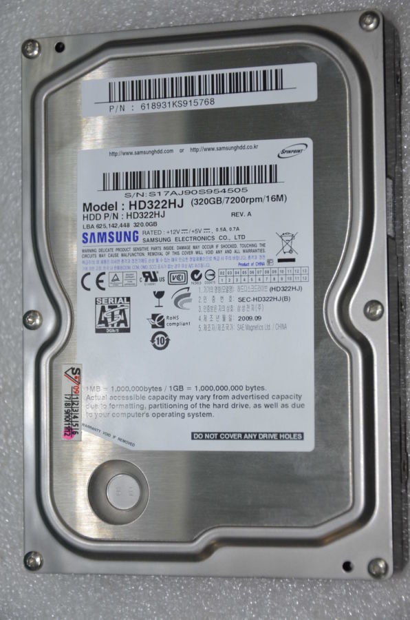 Жесткий диск Samsung Sponpoint F1 320GB 7200rpm 16MB HD322HJ 3.5 SATA