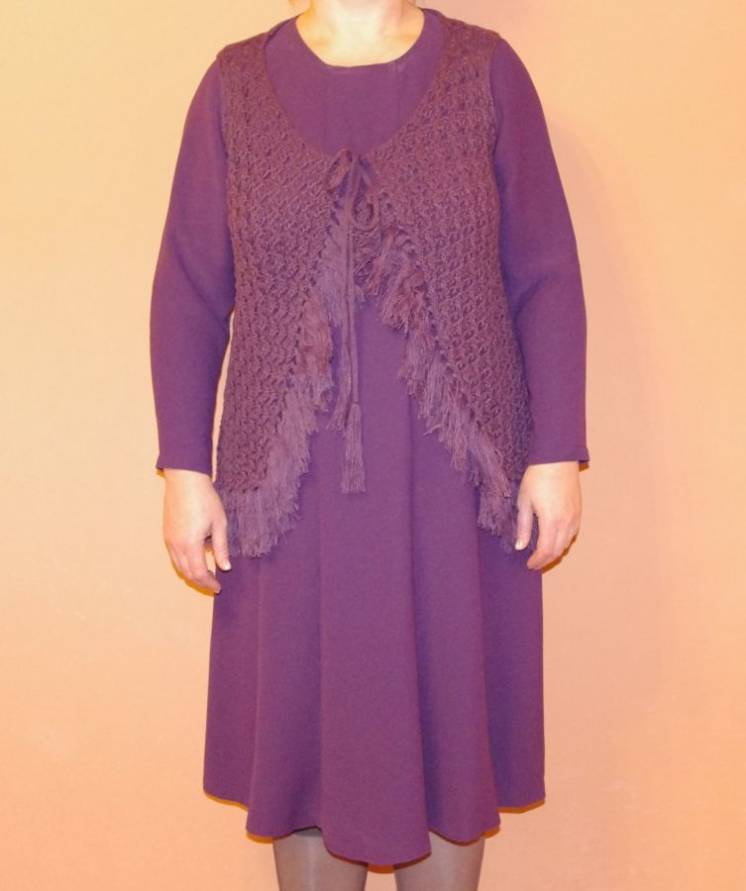 Платье и жилет ажурный фиолетового цвета 54 размер - комплект новый