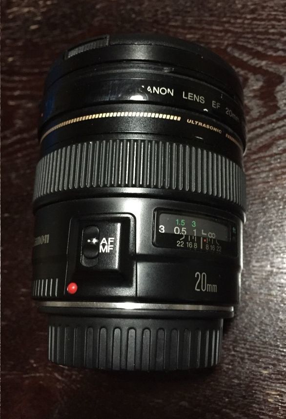 Canon EF 20mm f/2.8 USM объектив