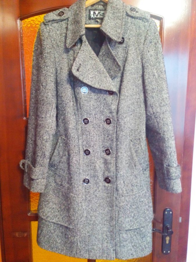 Жіноче пальто 52 розмір