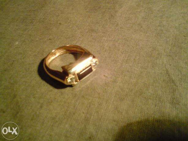 Кольцо печатку золотую мужскую (бриллианты)
