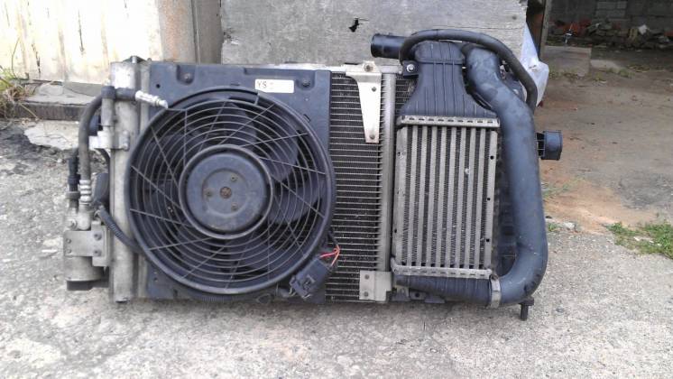Радиатор охлаждения Опель Astra G 1.7 дизель