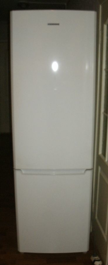 Холодильник б/у Samsung RL41SBSW, No Frost, 231 л + 94 л