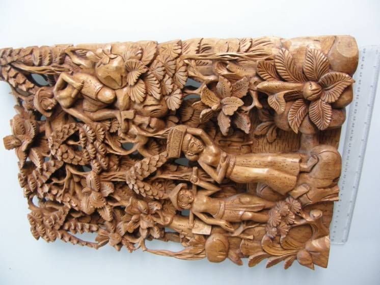 Деревянное панно на стену из Индонезии