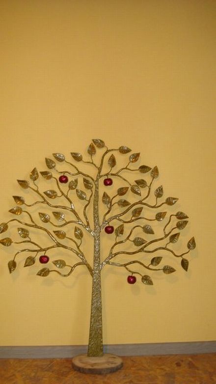 Настенное панно, дерево металлическое, яблоня