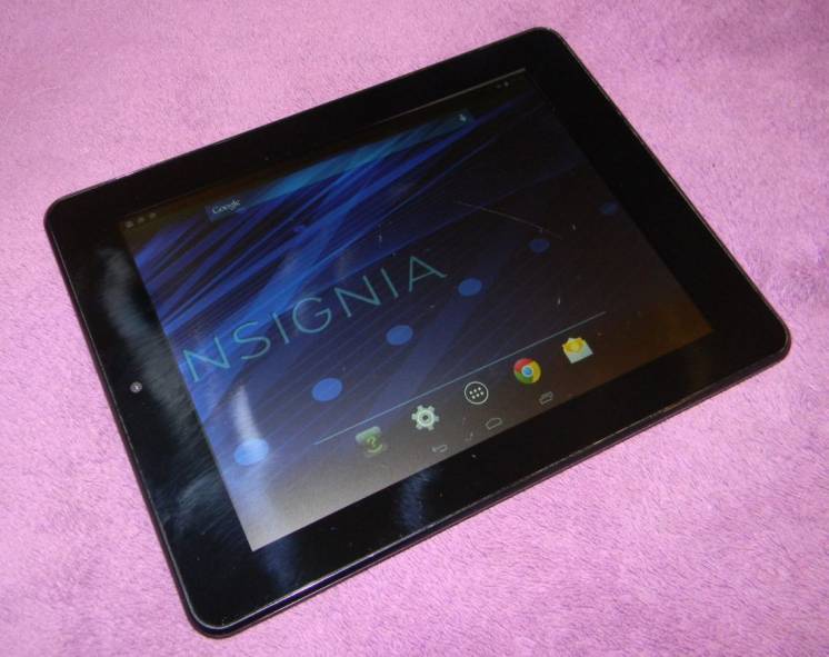 Android tablet Insignia (USA): 8 дюймов