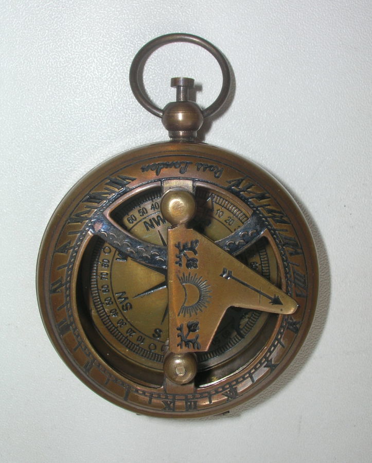 Карманный компас с солнечными часами Ross London. Копия