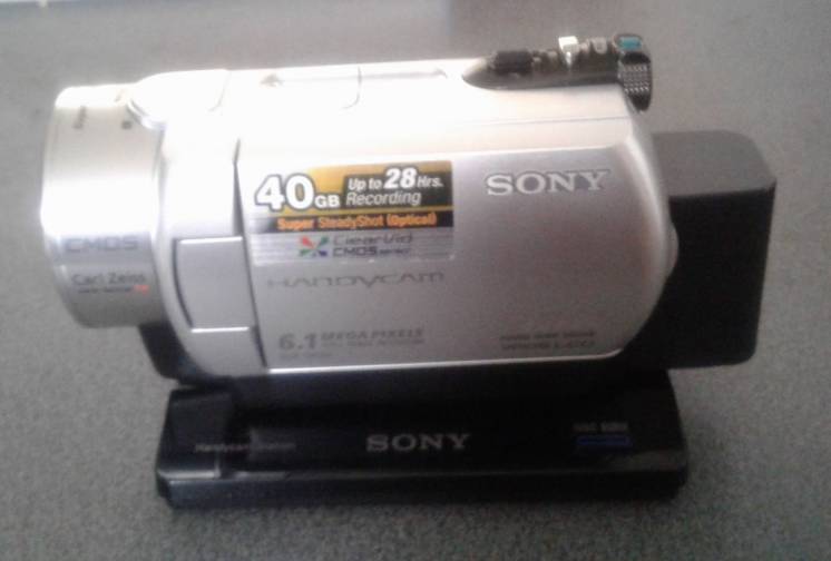 Видеокамера Sony DCR-SR300, 40гб, б\у