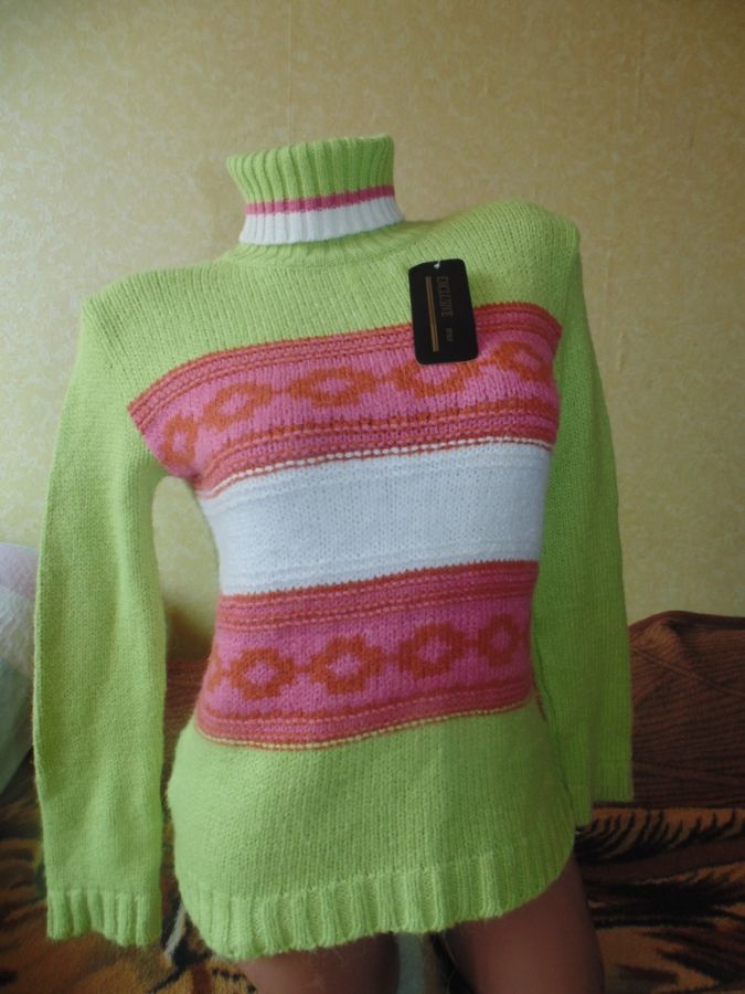 Теплый свитер 44-46р.