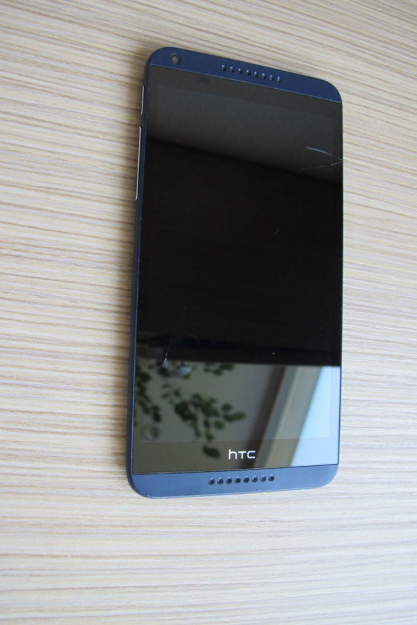 Мобильный телефон HTC Desire 816 (TZ-1267)