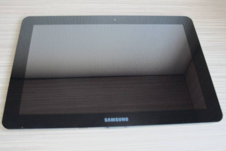 Планшет  Samsung GT-P7510 (PZ-1052)