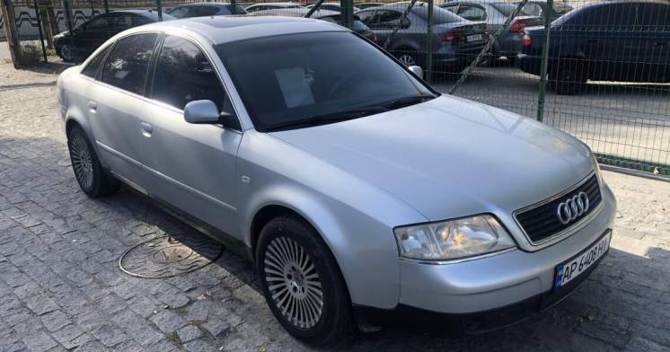 Audi A6 продам авто с украинской регистрацией.